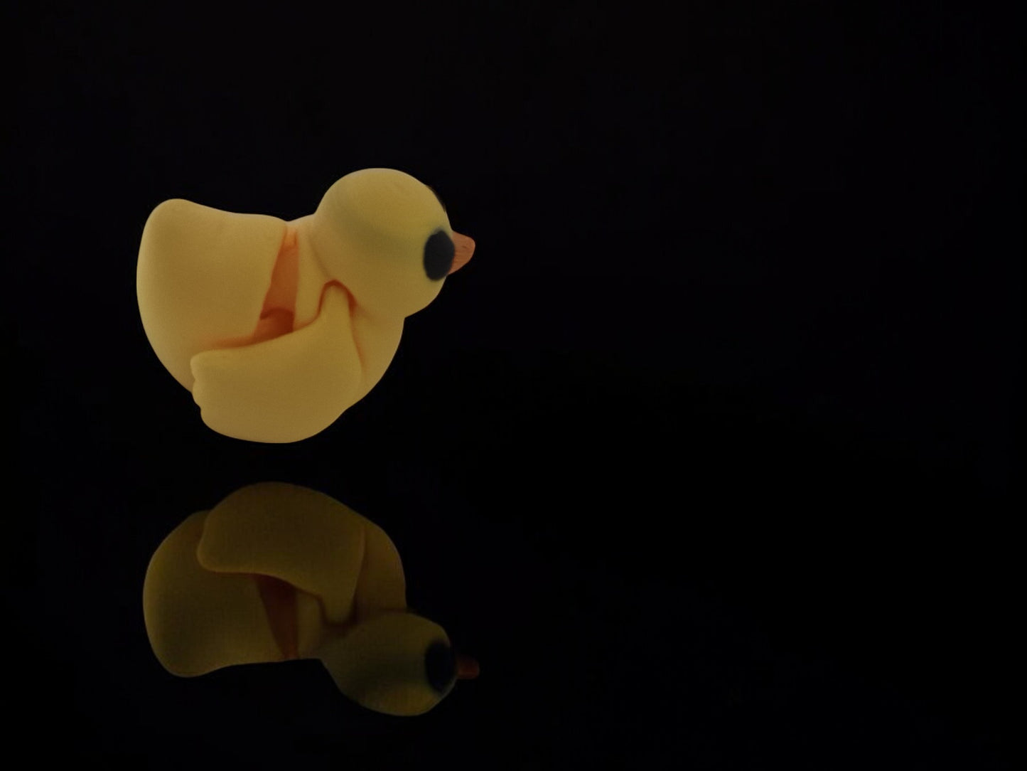 Baby Articulating Duck Wiggler – Tiny, Adorable, and Full of Fun!