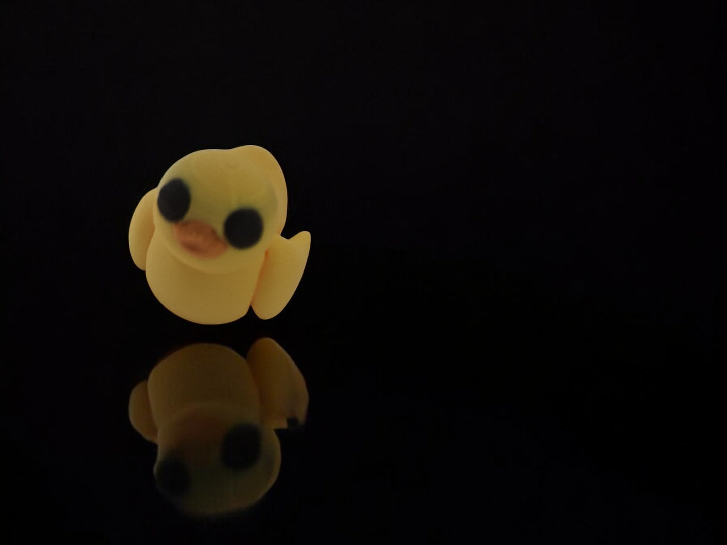 Baby Articulating Duck Wiggler – Tiny, Adorable, and Full of Fun!