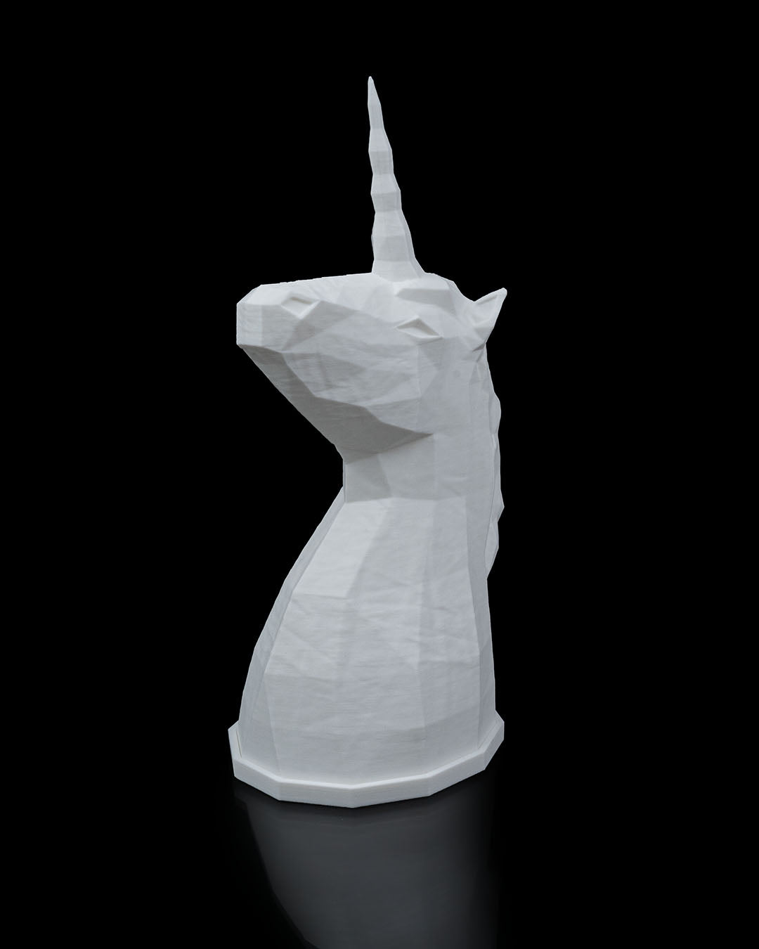 Unicorn Lamp – A Magical Glow, Day & Night! 🦄